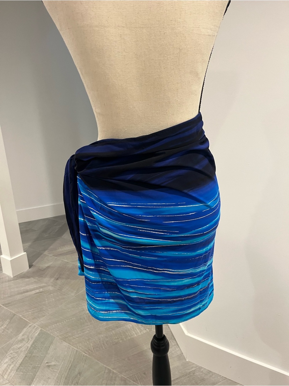 Miraclesuit Blue Ombre Striped Swim Coverup Sarong - Picture 3 of 7